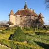 Chateau de Beauvoir Saint Pourcain Sur Besbre